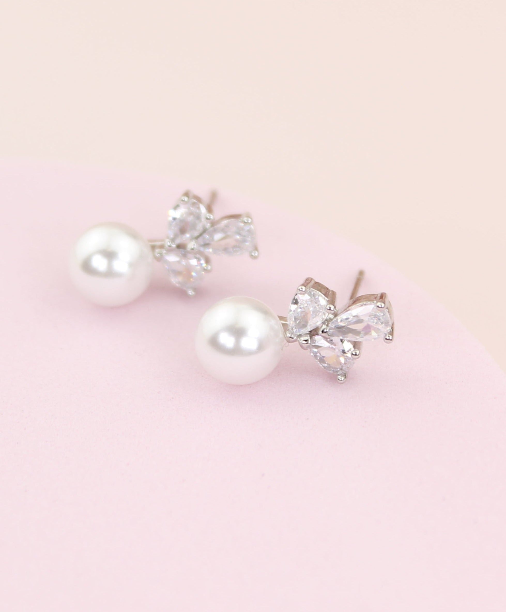 Eliza Stud Earrings