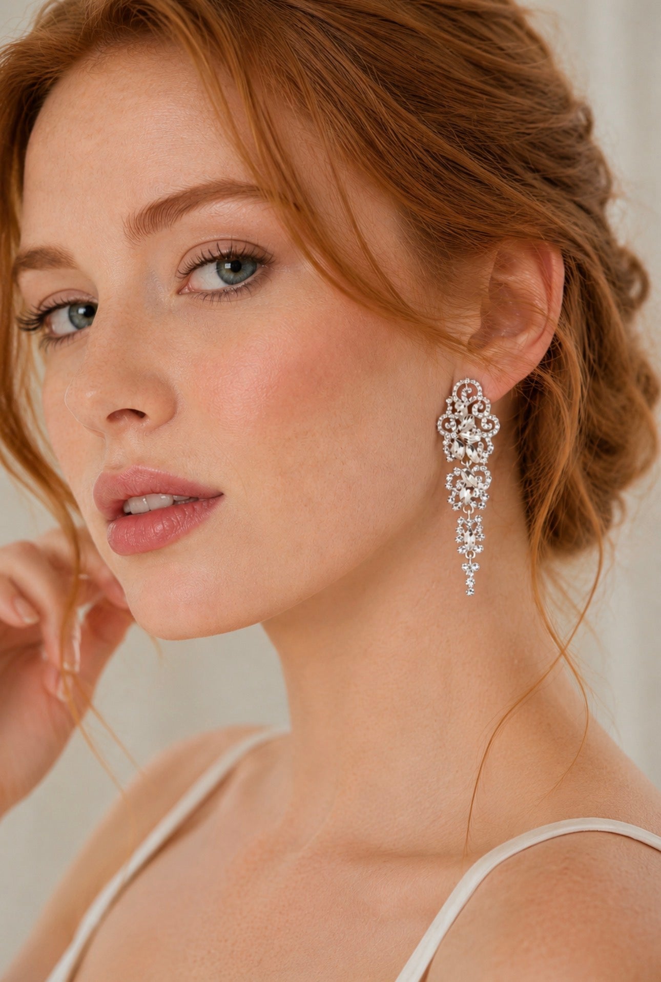 Lucy Drop Earrings