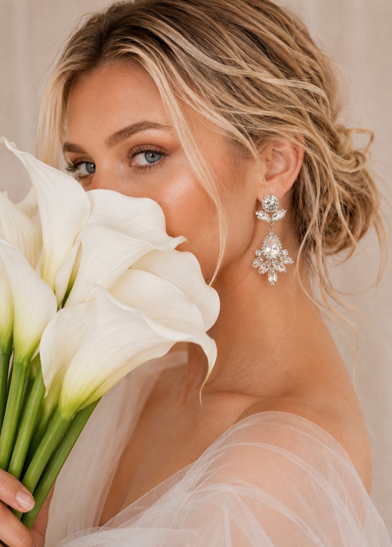 Ada Drop Earrings
