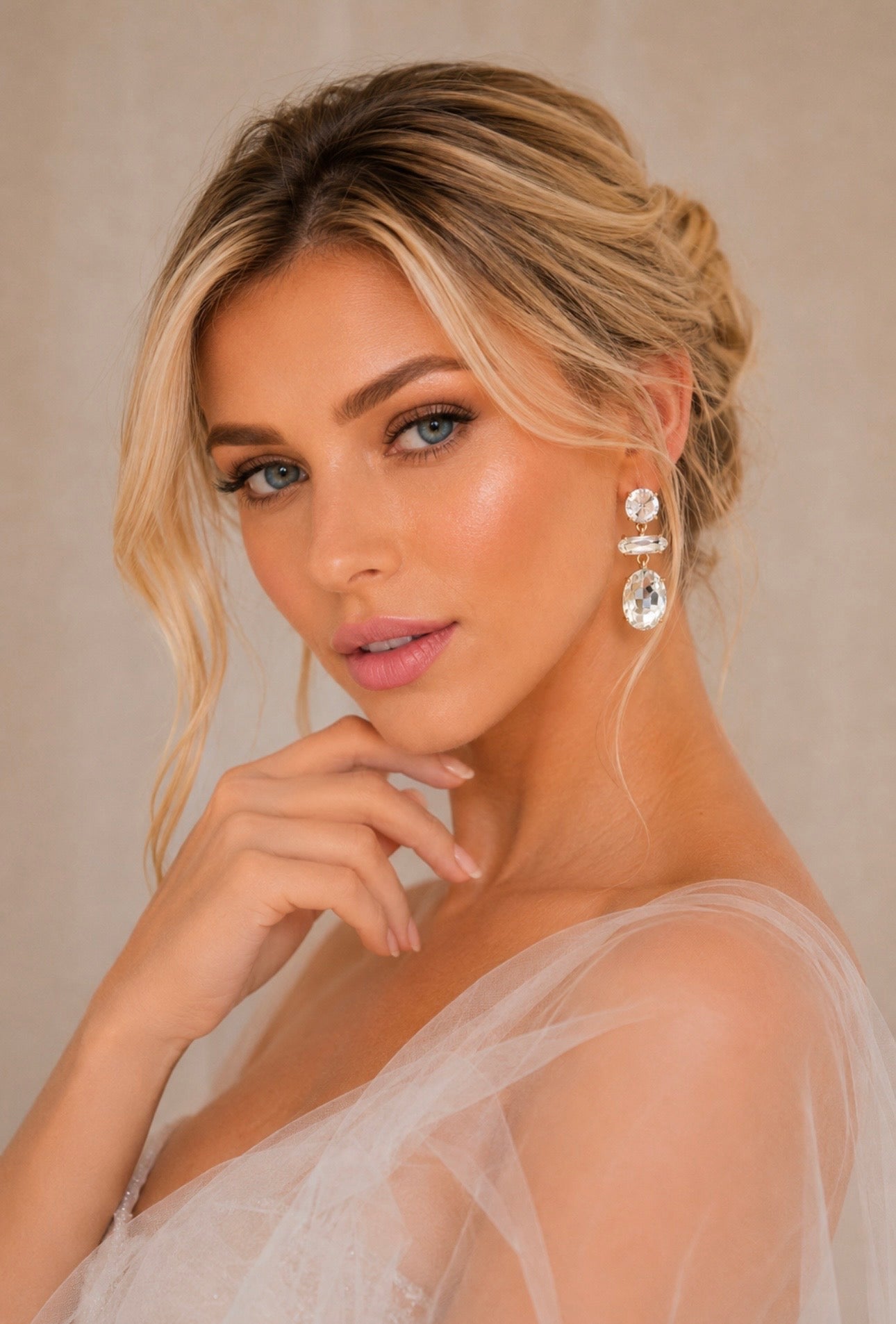 Eva Drop Earrings