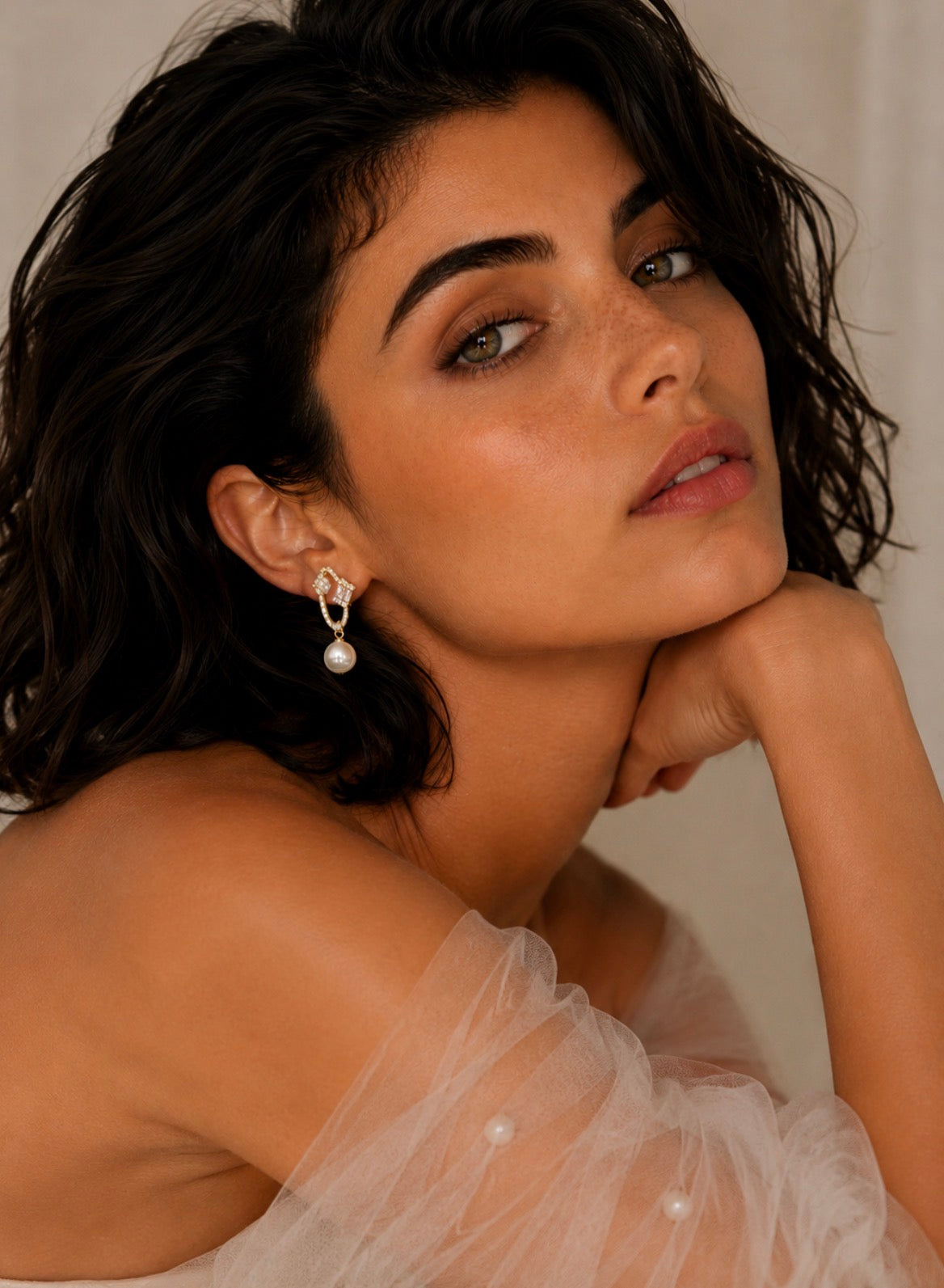 Mary Drop Earrings