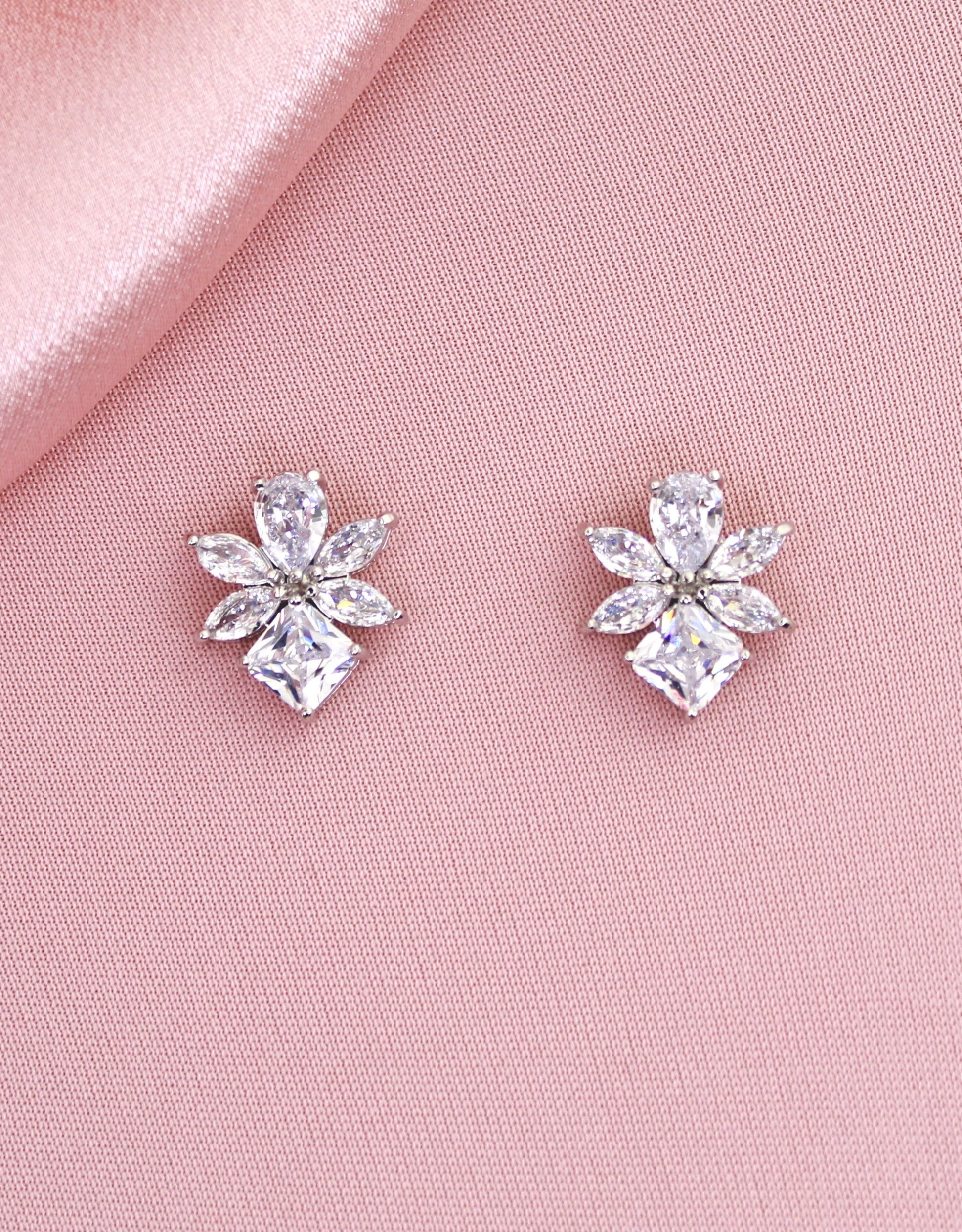 Elsie Stud Earrings