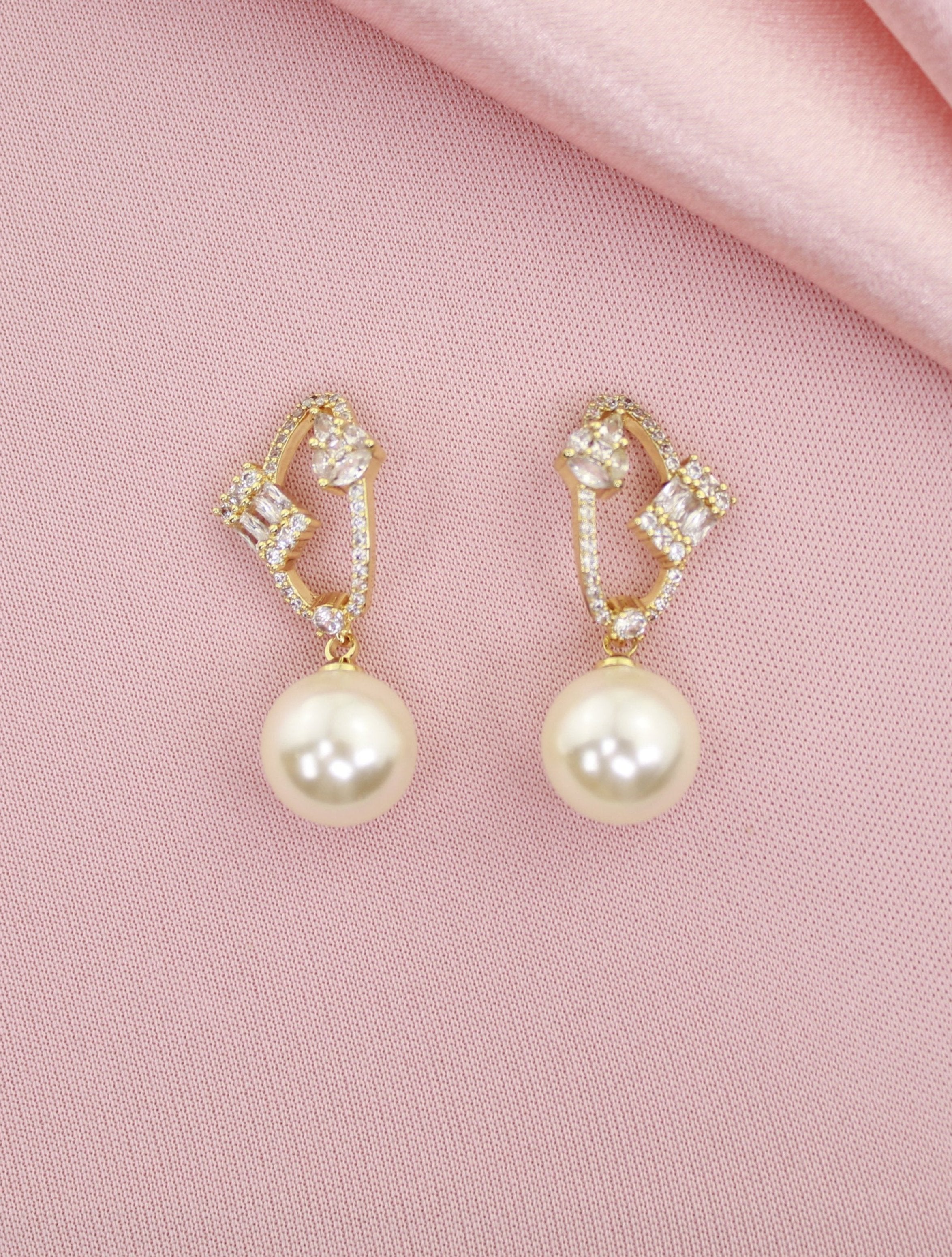 Mary Drop Earrings