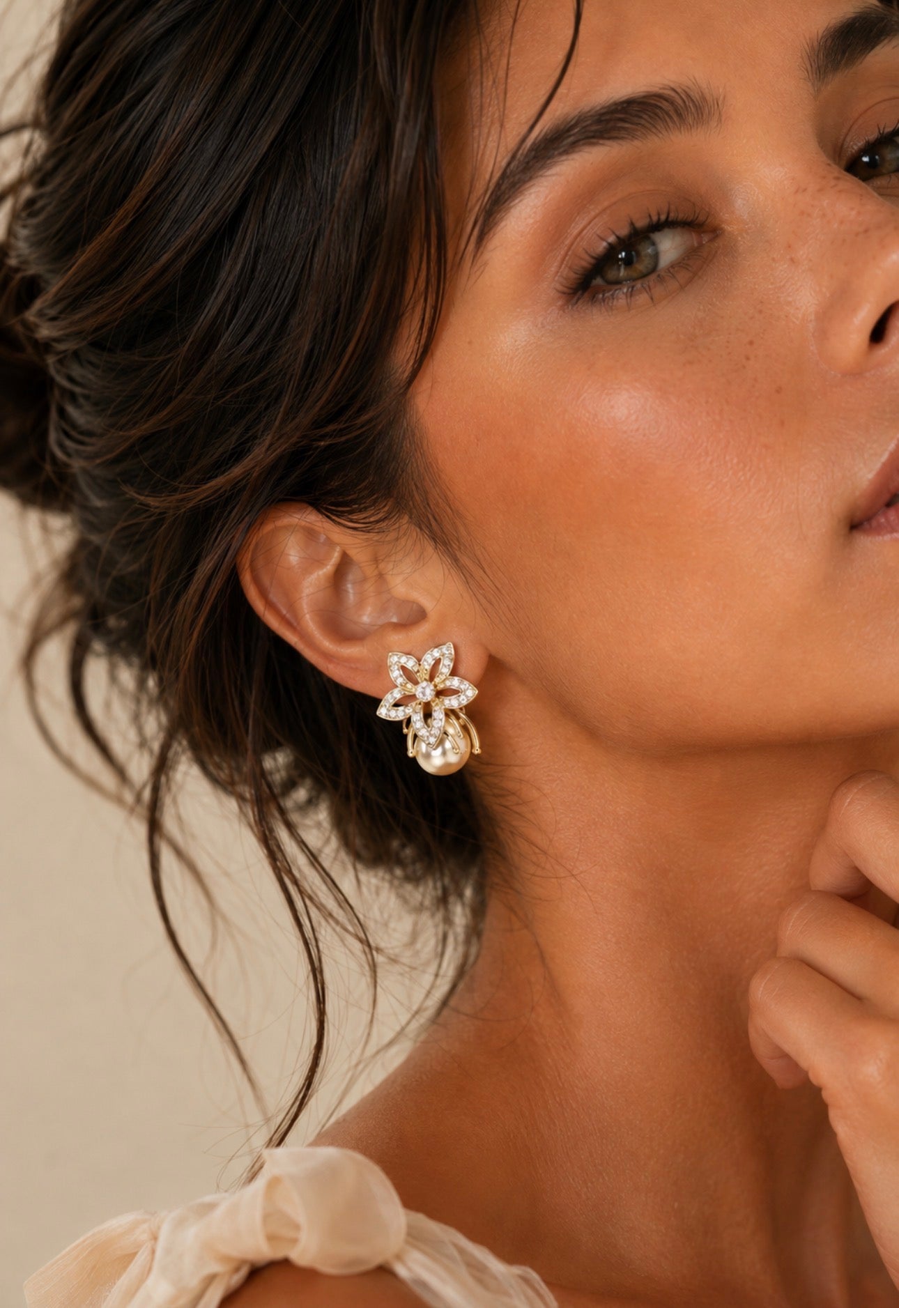 Alani Drop Earrings