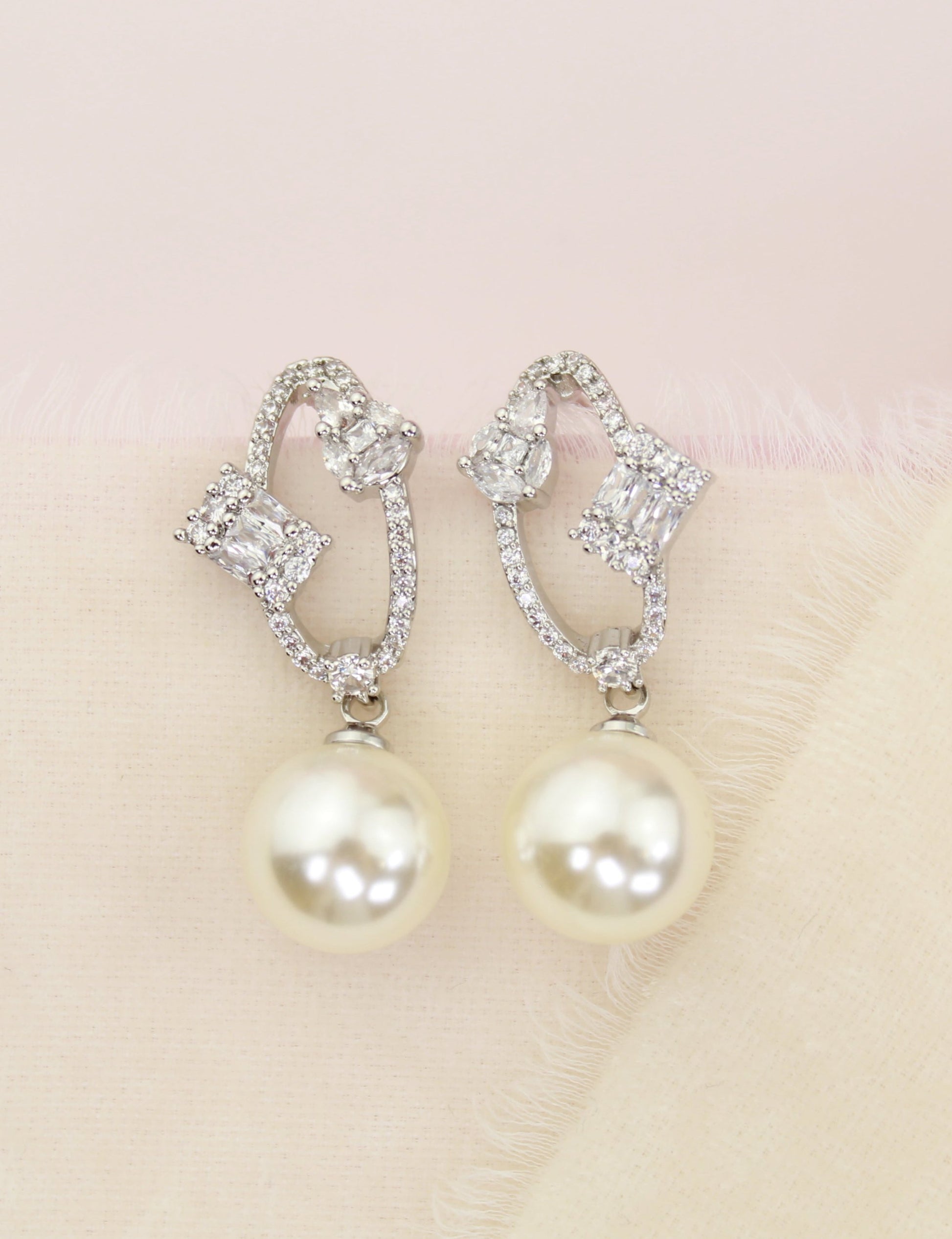 Mary Drop Earrings