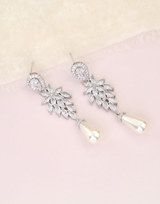 Amaya Drop Earrings