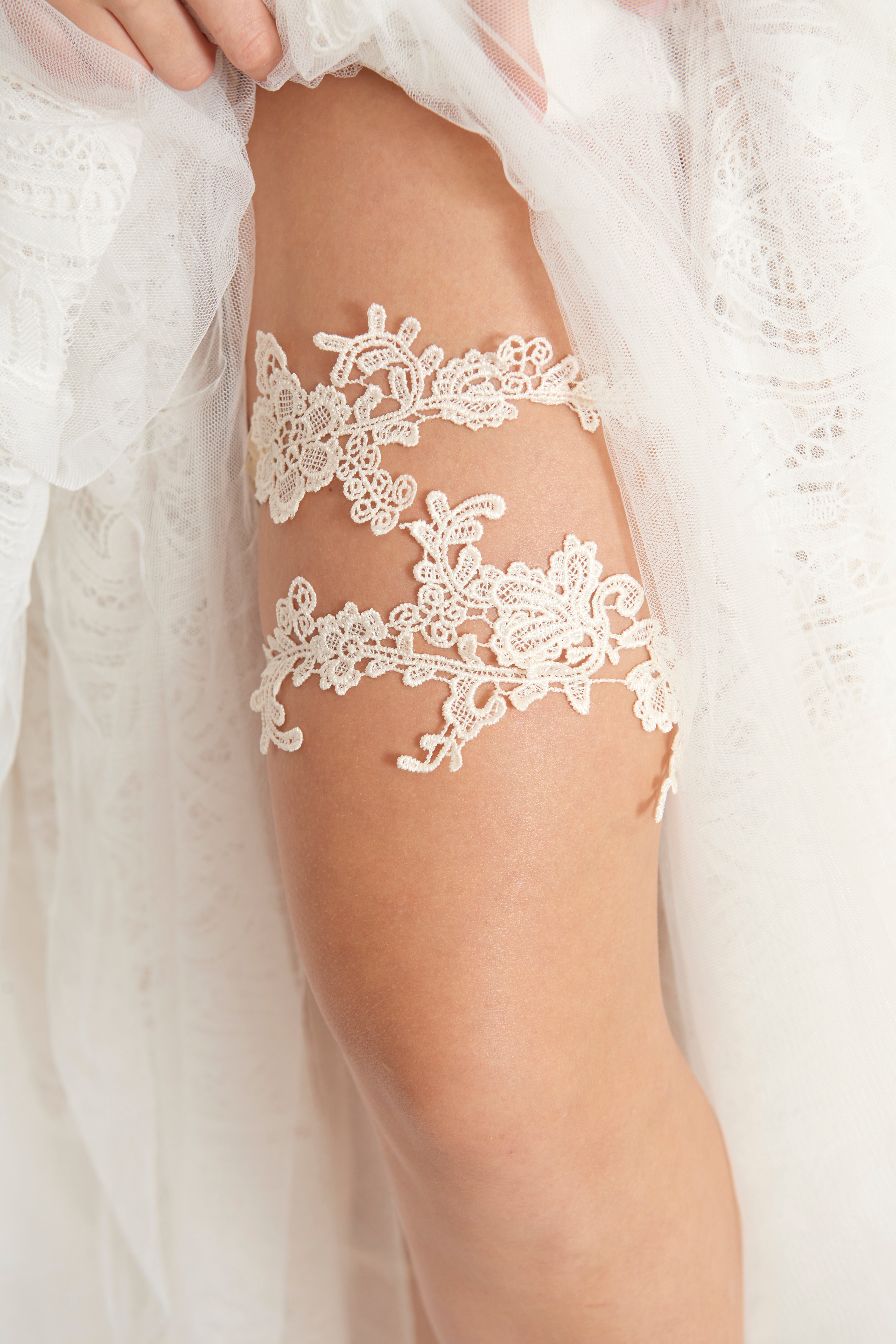 Evangeline Bridal Garter